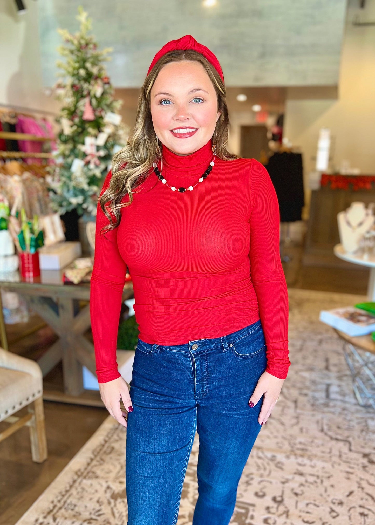 Ribbed Turtle Neck-Red - Butler's Stash
