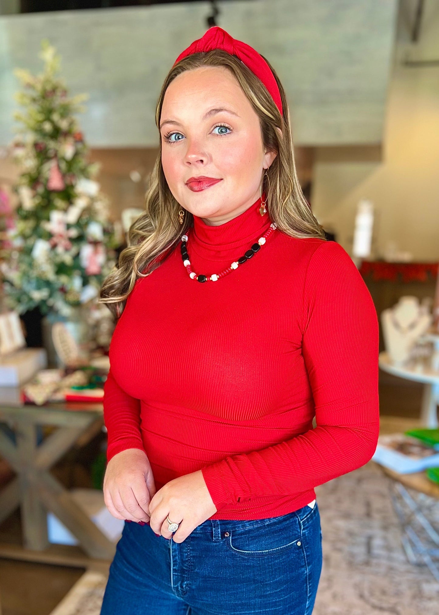Ribbed Turtle Neck-Red - Butler's Stash
