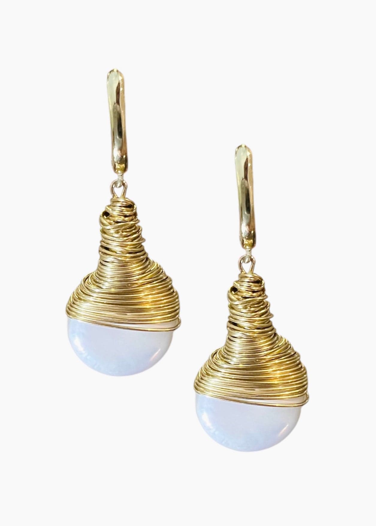 Pearl Hand Wire Earring - Butler's Stash